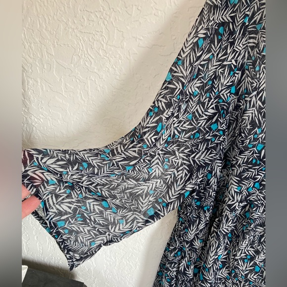 Lane Bryant Flowy Tunic Sheer Blouse Top Floral Leaf Sheer Plus Size 14 - 16 - Picture 5 of 13